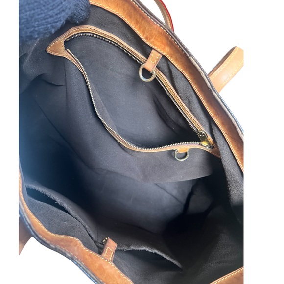 AUTHENTIC LOUIS VUITTON MONOGRAM WILSHIRE MM TOTE BAG. - Picture 9 of 15